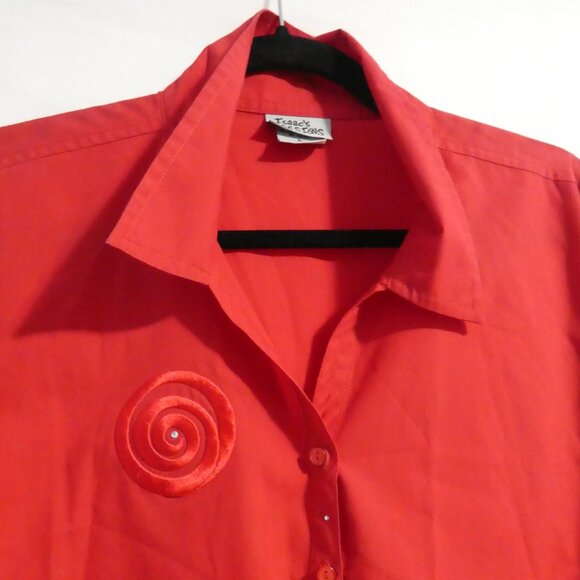 ISAAC'S DESIGNS | large | Red Button Up Blouse - Picture 4 of 16